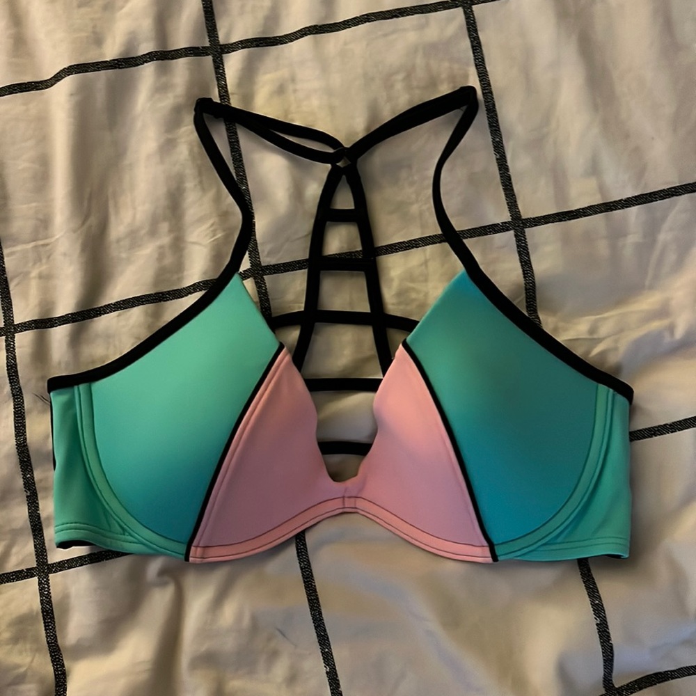 PINK colorblock bikini top